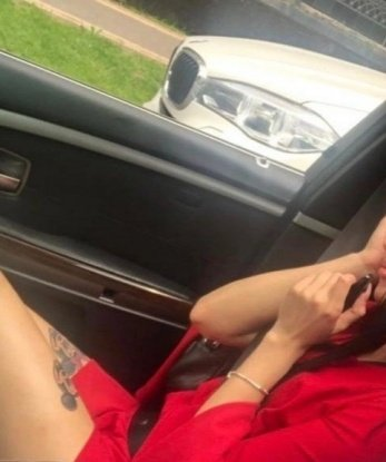🌟 Я помогу тебе расслабиться и насладиться моментами незабываемого удовольствия. 💋 Я знаю, как доставить тебе настоящее удовольствие и сделать твои мечты реальностью. 💦 Имею огромный выбор услуг: от классического эскорта до эксклюзивных фетиш-игр. 🔞 Мои нежные руки и стройное тело сделают тебя счастливым. ✨ Живу в Москве и с нетерпением жду встречи с тобой. 🏙 Фото и отзывы доступны на моей странице. 📷 Не упустите шанс провести незабываемое время со мной! 💫 Оля